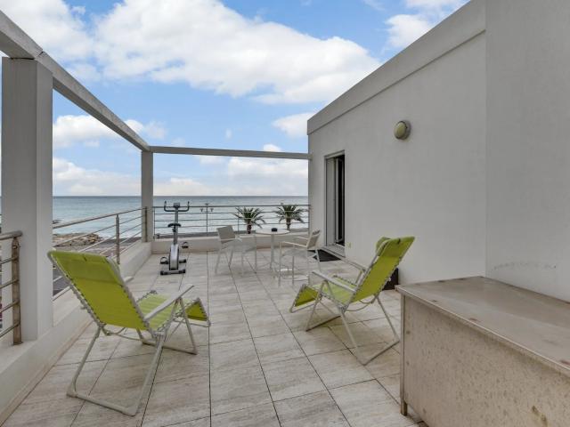 Nice Villa rare sur la secteur – Promenade des Anglais, Ni. 214m² Nice