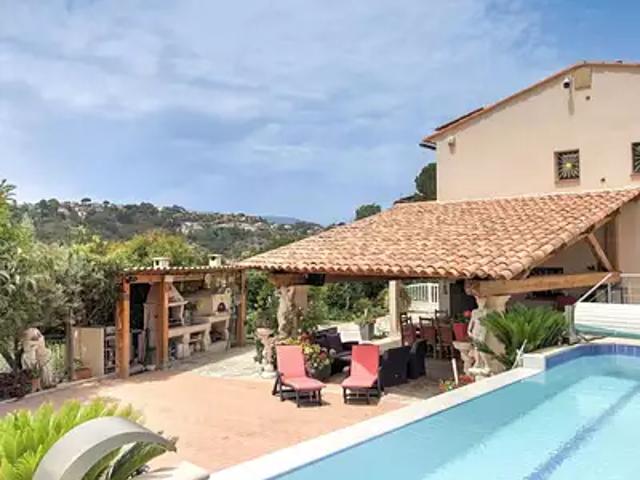 Nice 06000 Achat / Vente maison 5 pièces t5 piscine terrasse