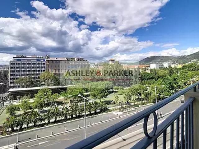 Nice 06000 Achat / Vente appartement 2 pièces t2 au dernier étage
