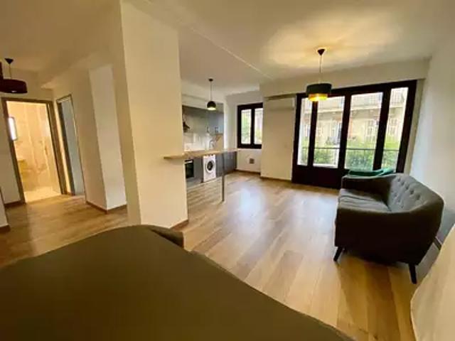 Nice 06000 Achat / Vente appartement 2 pièces t2 balcon