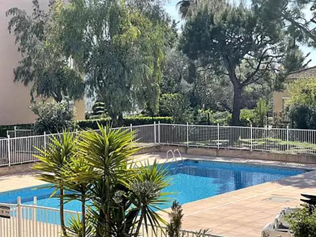 Nice 06000 Achat / Vente appartement 2 pièces t2 piscine parking