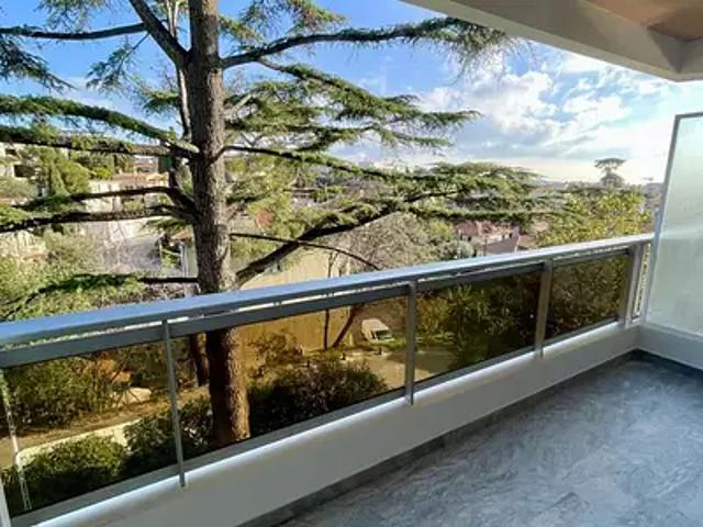 Nice 06000 Achat / Vente appartement 2 pièces t2 piscine terrasse