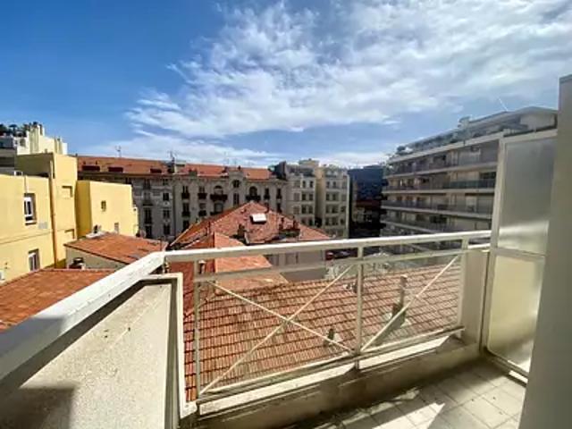 Nice 06000 Achat / Vente appartement 2 pièces t2