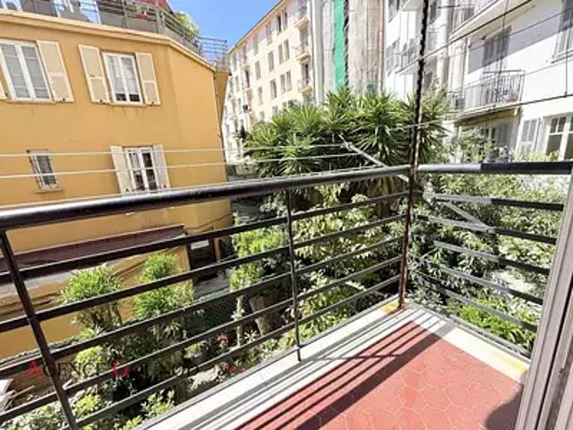 Nice 06000 Achat / Vente appartement 2 pièces t2