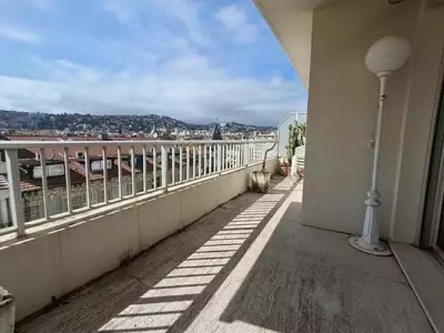 Nice 06000 Achat / Vente appartement 2 pièces t2