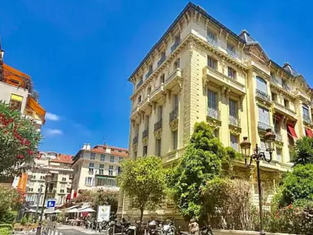 Nice 06000 Achat / Vente appartement 3 pièces t3 au dernier étage cave