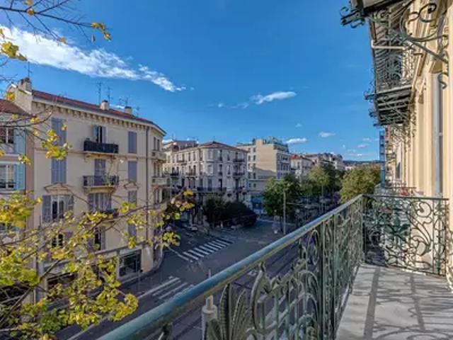 Nice 06000 Achat / Vente appartement 3 pièces t3 balcon