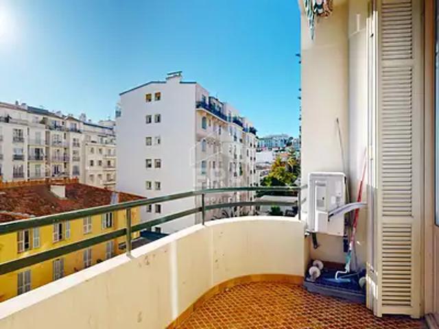 Nice 06000 Achat / Vente appartement 3 pièces t3 terrasse cave