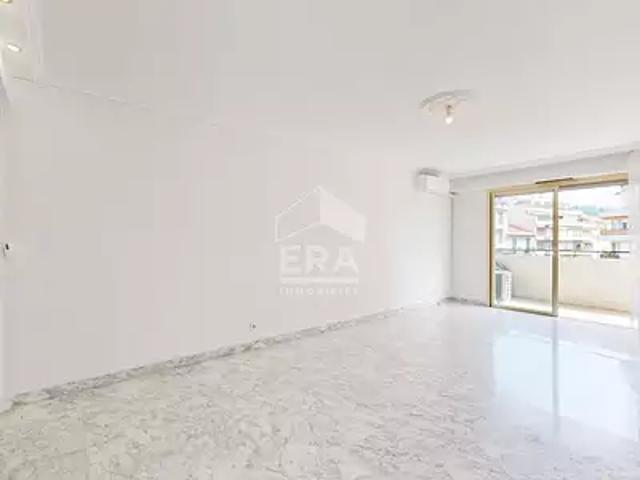 Nice 06000 Achat / Vente appartement 3 pièces t3 terrasse cave