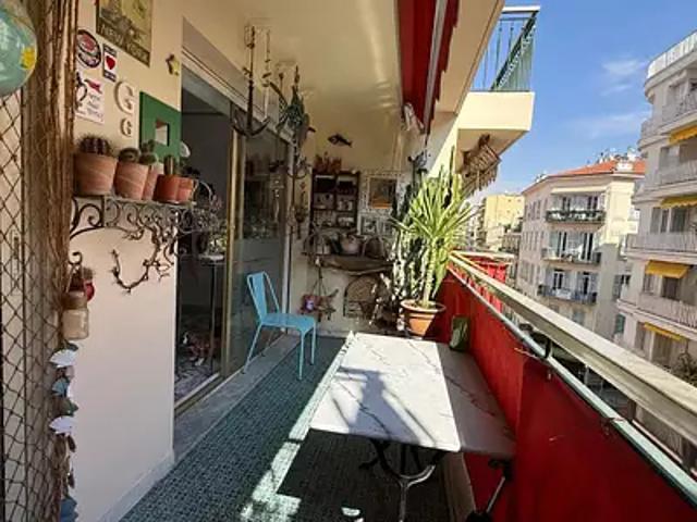 Nice 06000 Achat / Vente appartement 3 pièces t3