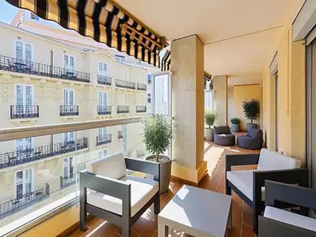 Nice 06000 Achat / Vente appartement 3 pièces t3