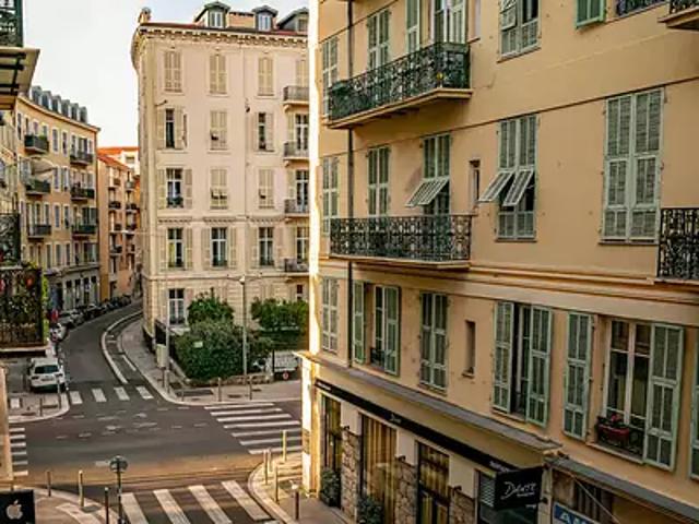 Nice 06000 Achat / Vente appartement 4 pièces t4