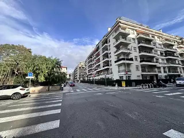 Nice 06000 Achat / Vente parking