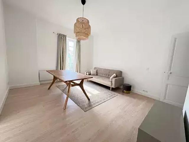 Nice 06000 Location appartement 3 pièces t3 balcon
