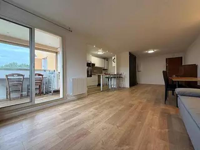 Nice 06000 Location appartement 4 pièces t4 terrasse cave