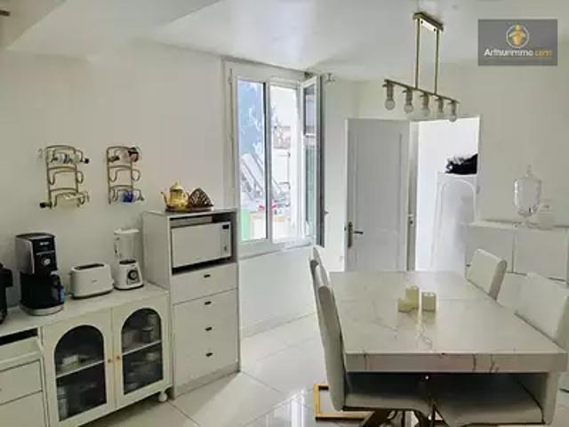 Nice 06000, 06100, 06200, 06300 Achat / Vente appartement 4 pièces t4