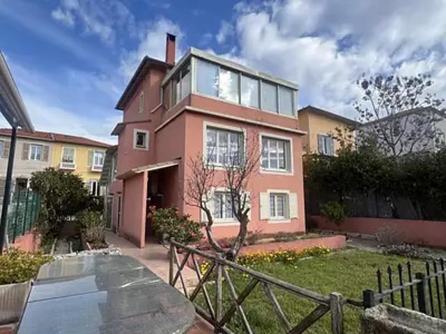 Nice 06100 Achat / Vente maison 7 pièces t7