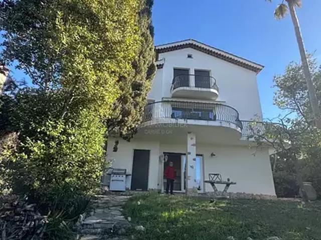 Nice 06100 Achat / Vente maison 8 pièces t8