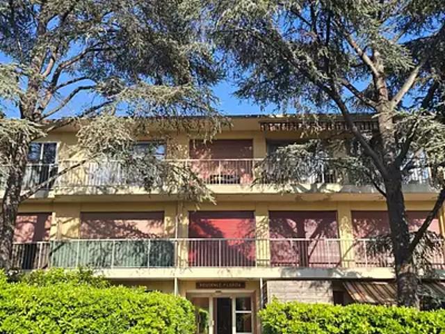 Nice 06100 Achat / Vente appartement 1 pièce t1 jardin cave