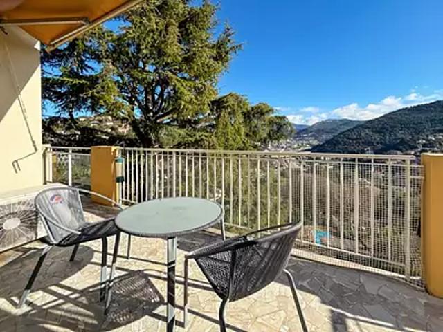 Nice 06100 Achat / Vente appartement 3 pièces t3 terrasse cave