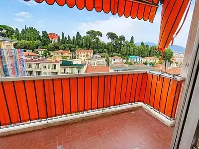 Nice 06100 Achat / Vente appartement 4 pièces t4