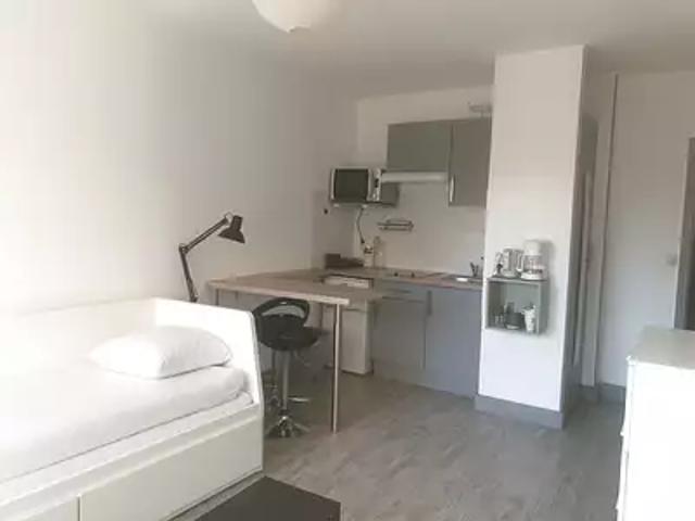 Nice 06100 Location appartement 1 pièce t1