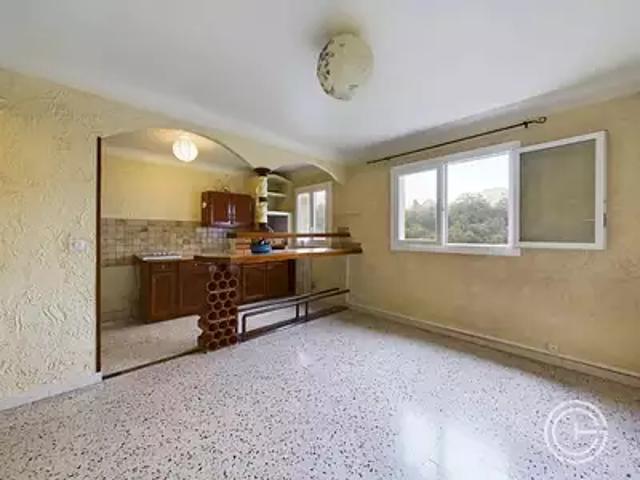 Nice 06100 Location appartement 2 pièces t2