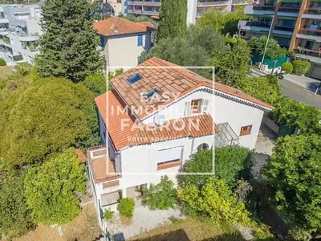 Nice 06200 Achat / Vente maison 5 pièces t5