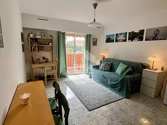 Nice 06200 Achat / Vente appartement 1 pièce t1