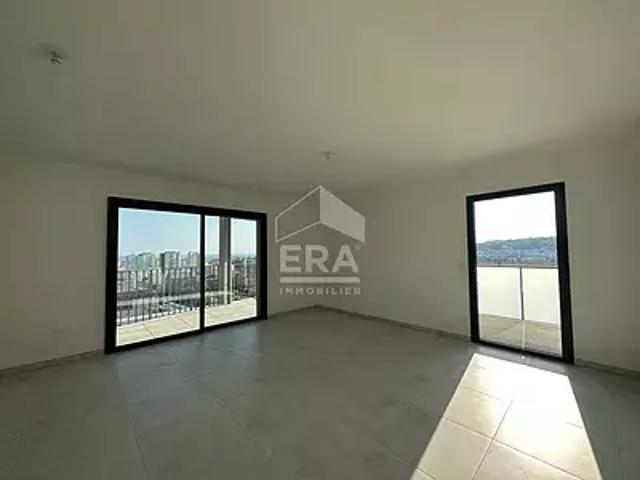 Nice 06200 Achat / Vente appartement 3 pièces t3 cave parking