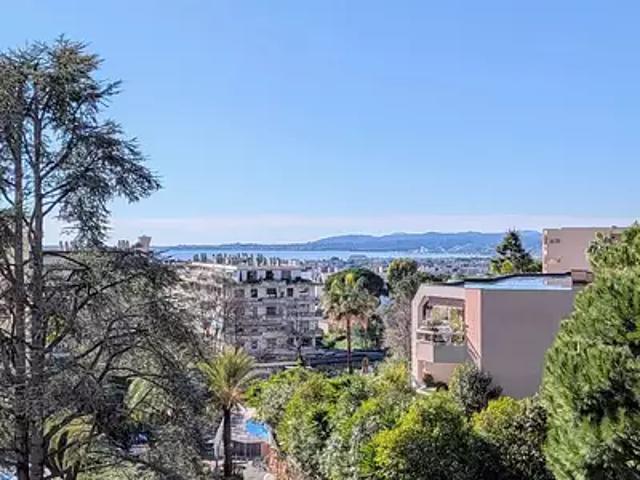 Nice 06200 Achat / Vente appartement 3 pièces t3