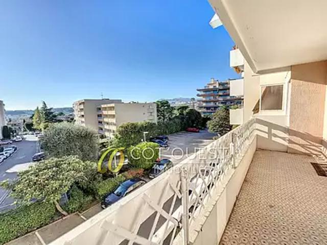 Nice 06200 Achat / Vente appartement 5 pièces t5 terrasse parking