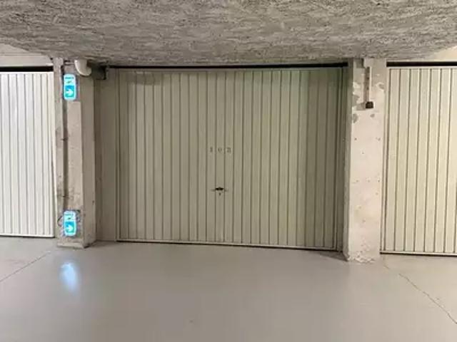 Nice 06200 Achat / Vente parking