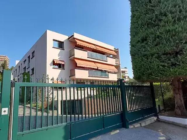 Nice 06200 Location appartement 2 pièces t2