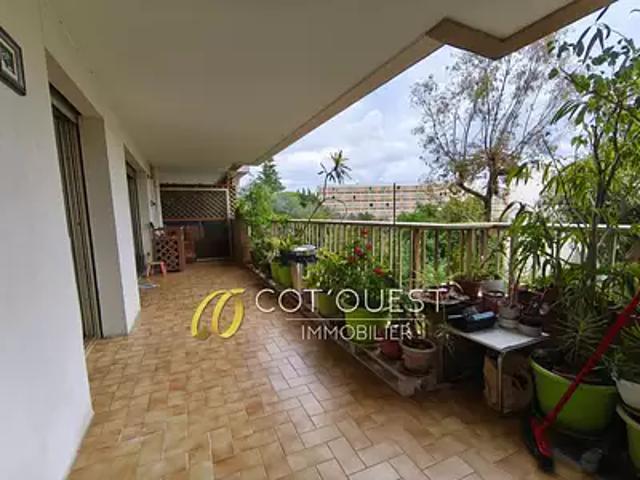 Nice 06200 Location appartement 3 pièces t3 terrasse parking