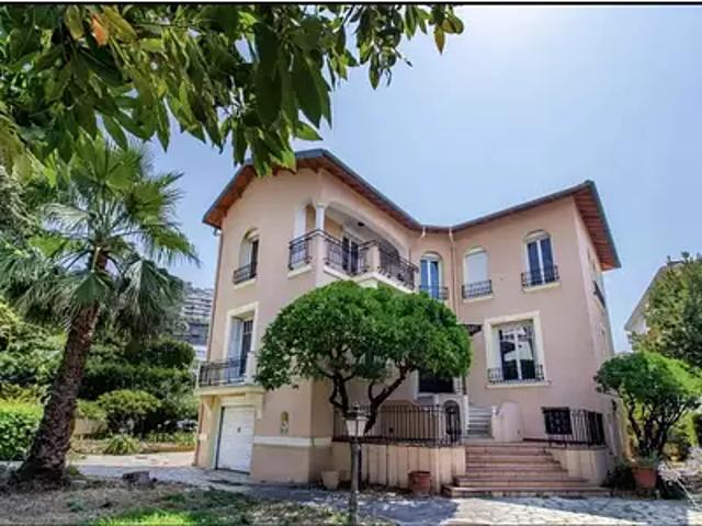 Nice 06300 Achat / Vente maison 10 pièces t10