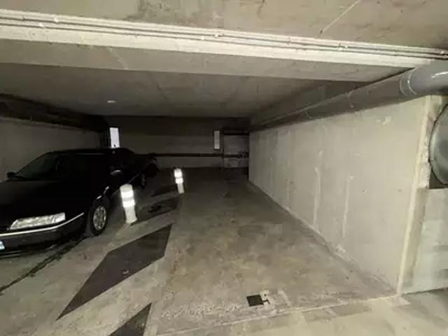 Nice 06300 Achat / Vente parking