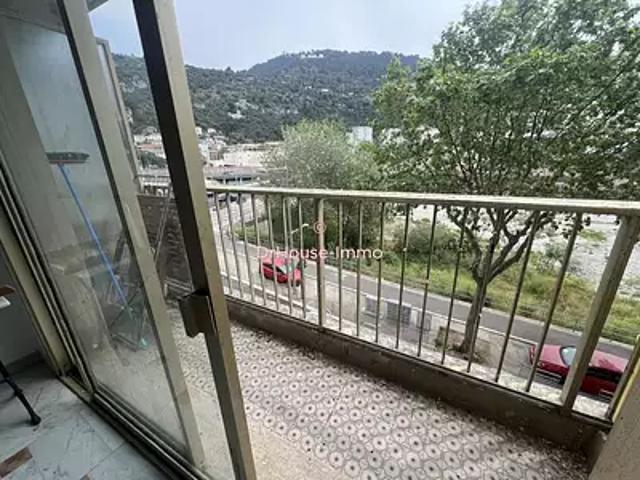 Nice 06300 Achat / Vente appartement 1 pièce t1