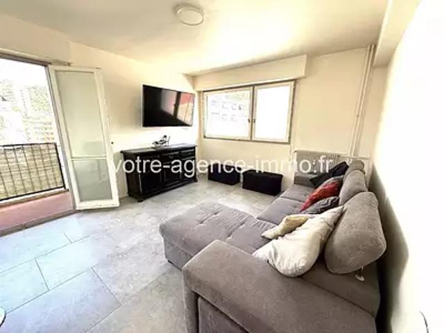 Nice 06300 Achat / Vente appartement 2 pièces t2