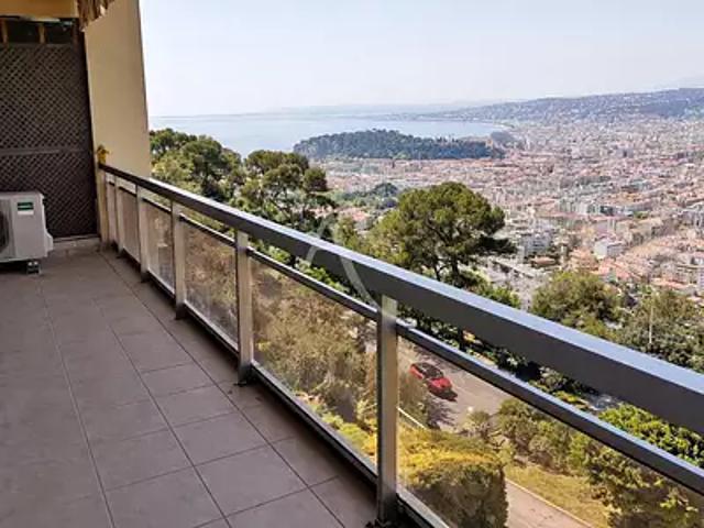 Nice 06300 Achat / Vente appartement 3 pièces t3 terrasse cave