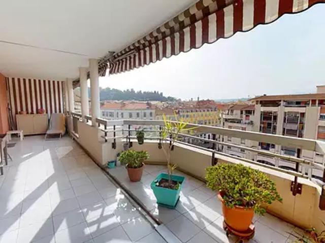 Nice 06300 Achat / Vente appartement 3 pièces t3