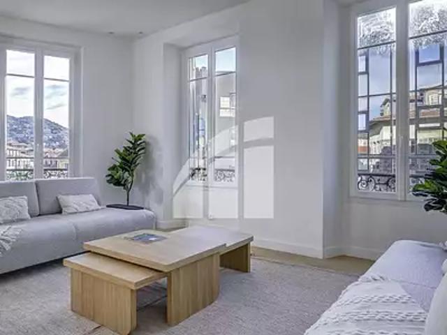Nice 06300 Achat / Vente appartement 5 pièces t5