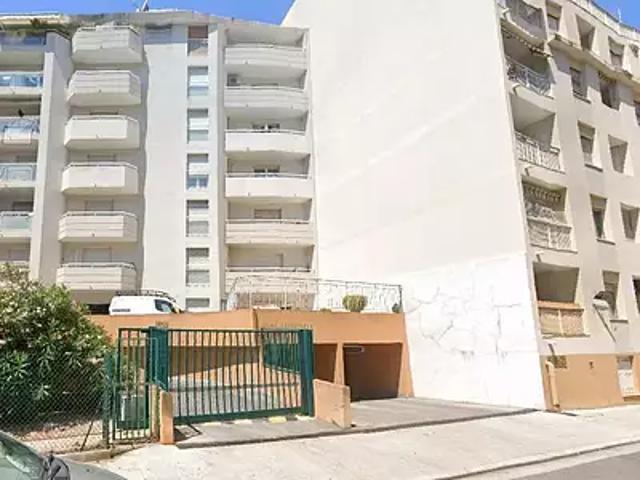 Nice 06300 Achat / Vente parking