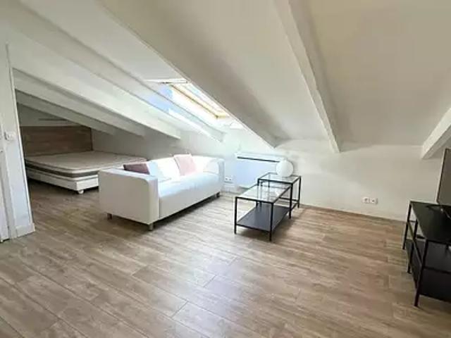 Nice 06300 Location appartement 1 pièce t1