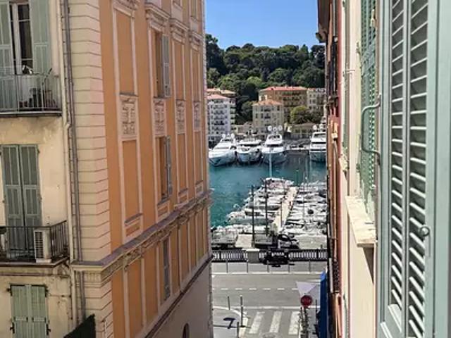 Nice 06300 Location appartement 3 pièces t3