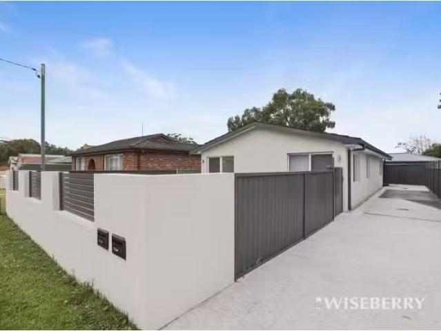 Rental! 10 Leonora Parade, Noraville House for rent Listed by.
