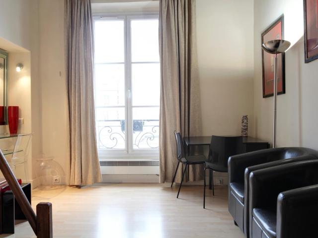 Nice 1 bedroom apartment near Jardin Nenson Mandela