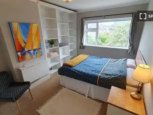 Rental! 1 BR Room in 4 bedroom flat for rent in Dublin
