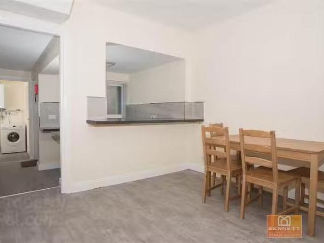 Just in! 25 Windsor Road