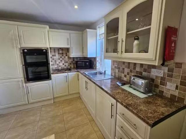 Deal! 21 Saint Mary'S Avenue, Gurranebraher, Gurranabraher, Co.